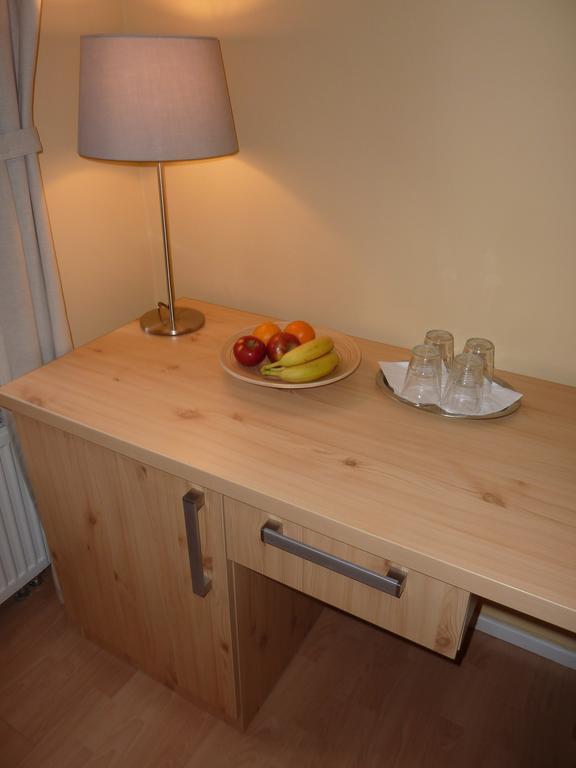Apartments And Suites Kremnica Bilik gambar