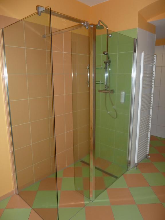 Apartments And Suites Kremnica Bilik gambar
