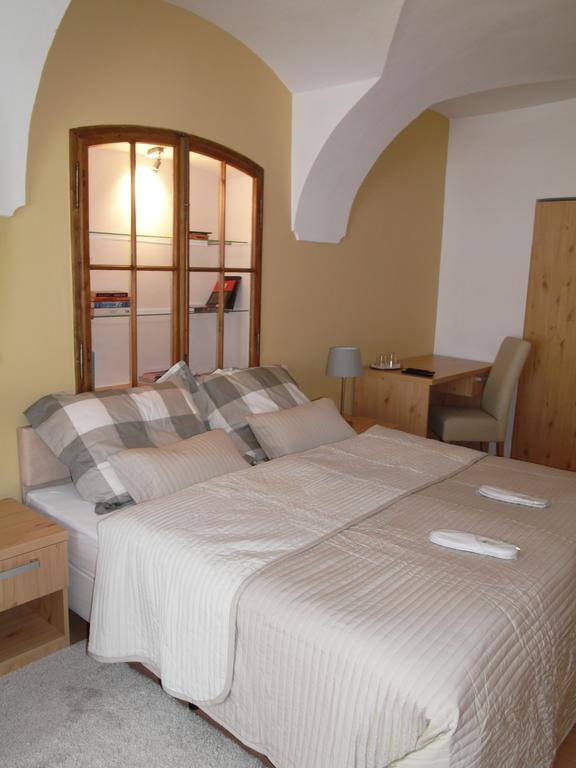 Apartments And Suites Kremnica Bilik gambar