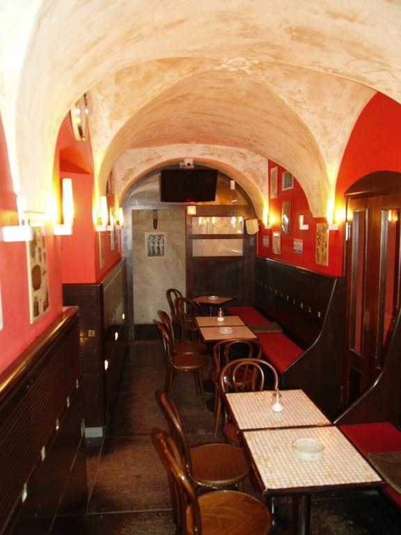 Apartments And Suites Kremnica Luaran gambar