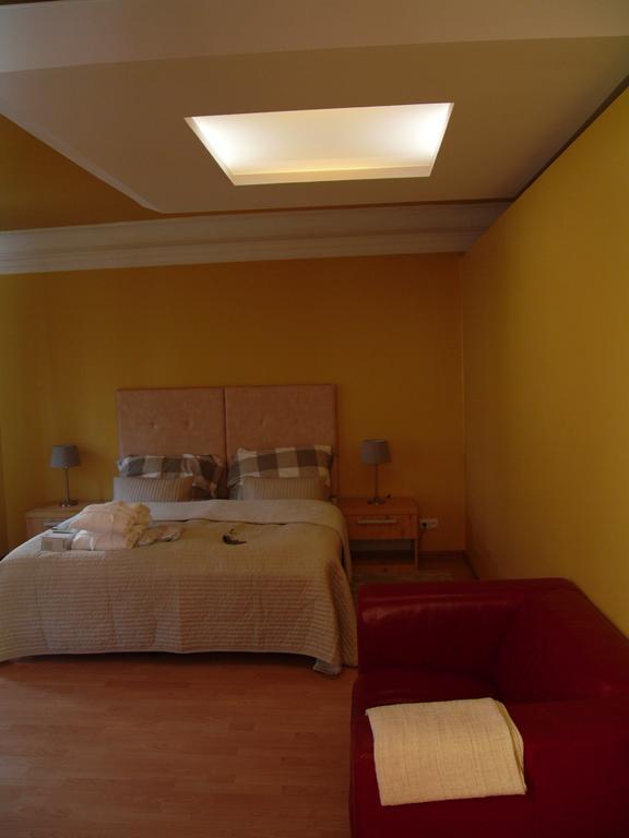 Apartments And Suites Kremnica Luaran gambar