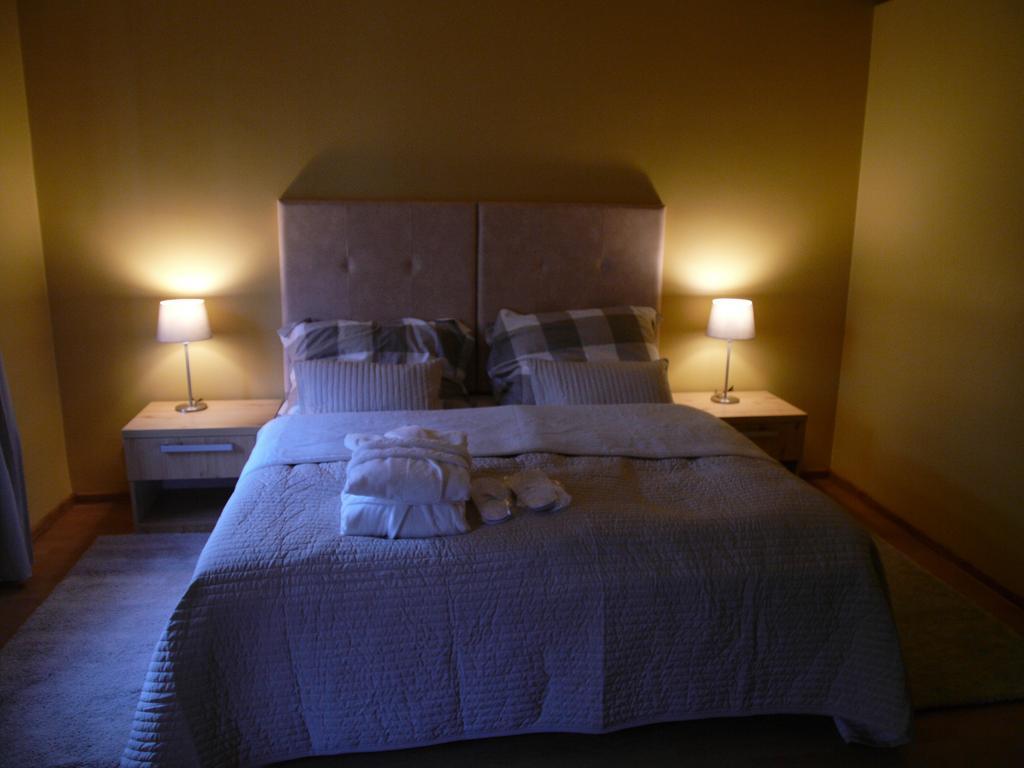 Apartments And Suites Kremnica Luaran gambar