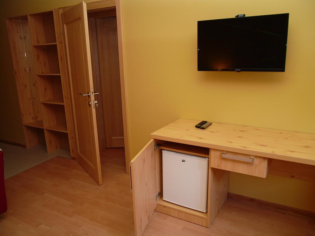 Apartments And Suites Kremnica Luaran gambar